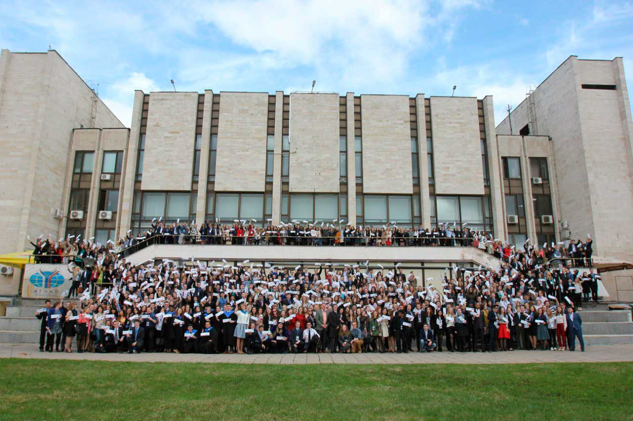 Получение высшего образования в России